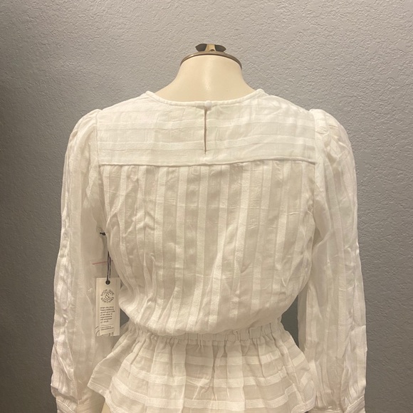 Treasure & Bond White Long Sleeve Blouse - Picture 8 of 9